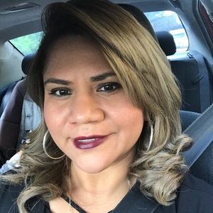 Meet your Posher, Fatima